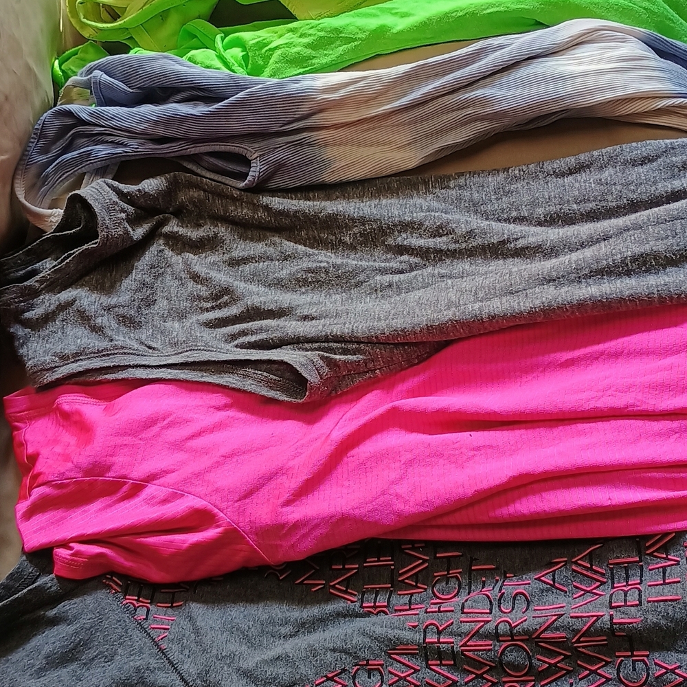 Nike,Reebok,Soma, Spalding,Danskin,Exist,Marika,OMT Active Etc..16 Tops - Picture 3 of 11